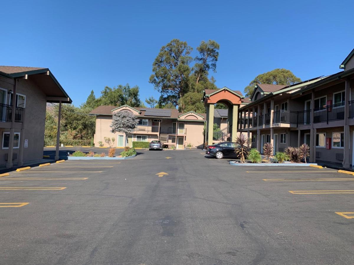 Olive Tree Inn & Suites San Luis Obispo Exteriör bild